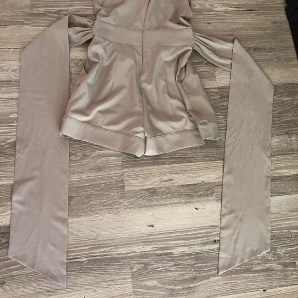 Guess By Marciano Romper - Picture 5 of 5